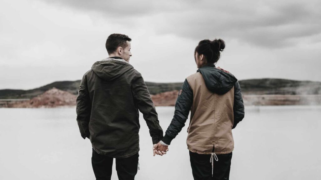 Couple support couple
